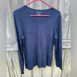 White Stag shirt *perfect for bundling*